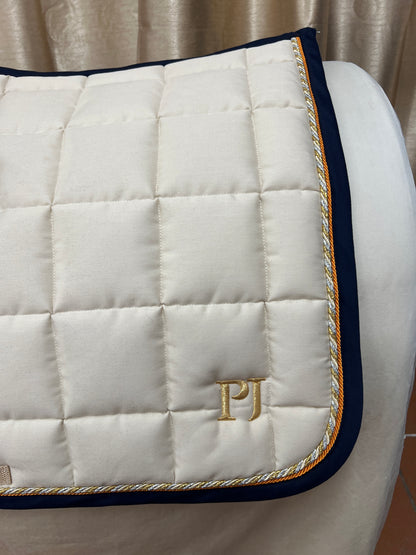 Saddle pad and bonnet