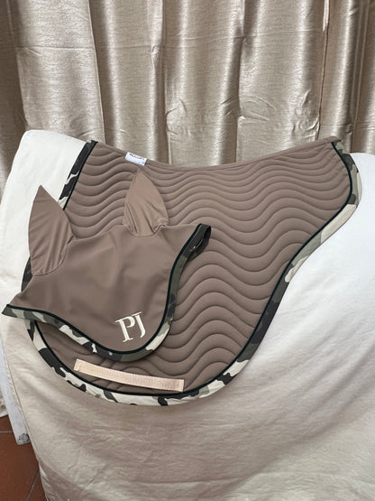 FULL saddle pad and gaiter set